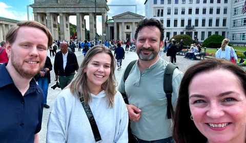 Unsere Kollegen vor dem Brandenburger Tor