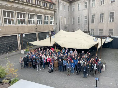 Gruppenfoto beim DrupalCamp Berlin 2024